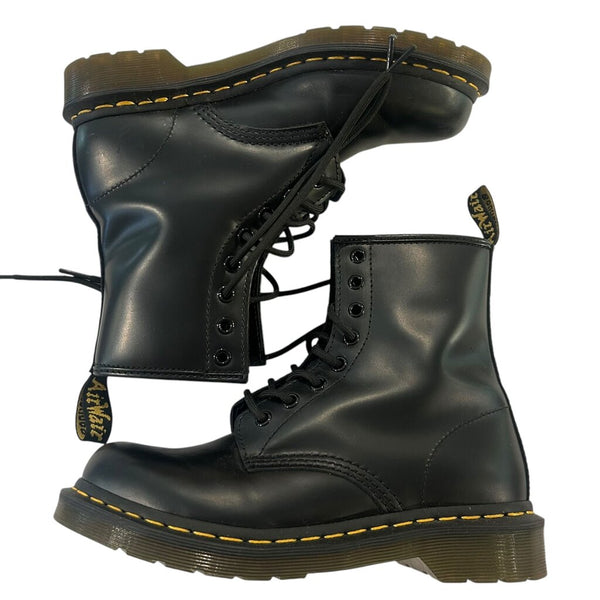 *Dr. Martens 1460 The Original Smooth Leather Contrast Stitching Lace-Up AirWare Combat Boots, Size 7