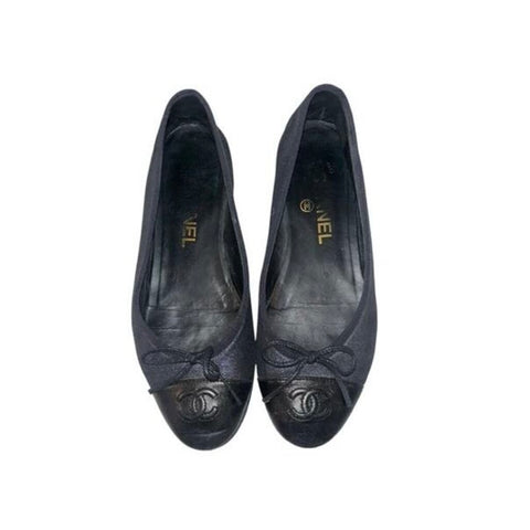 *CHANEL Leather & Suede Interlocking CC Logo Cap Toe Bow Trim Ballet Flats, Size 36.5