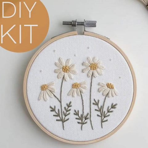 Matryoshka Shop Daisies Beginner Embroidery Kit