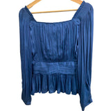 *NWT Hunter Bell Caro Crinkle Satin Long Sleeve Smocked Shoulder V-Neck Peplum Top, Size 6
