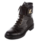 *Louis Vuitton Wonderland Ranger Leather Round Toe Lace-Up Rubber Sole Combat Boots, Size 39